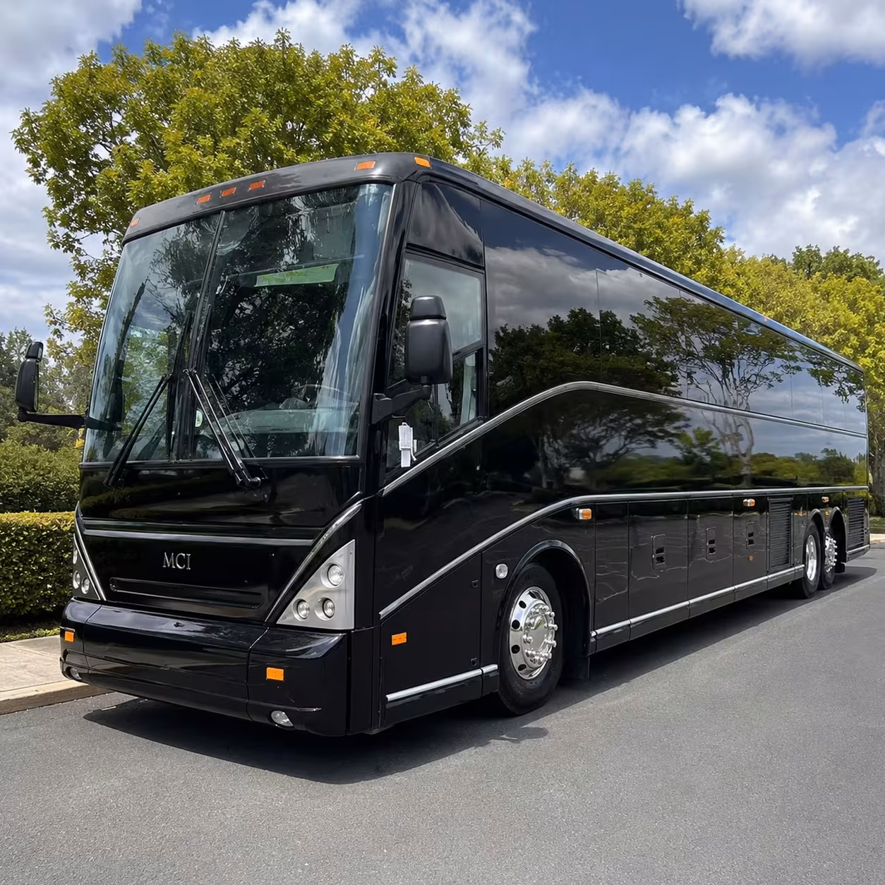 event transportation bus rentals in livonia